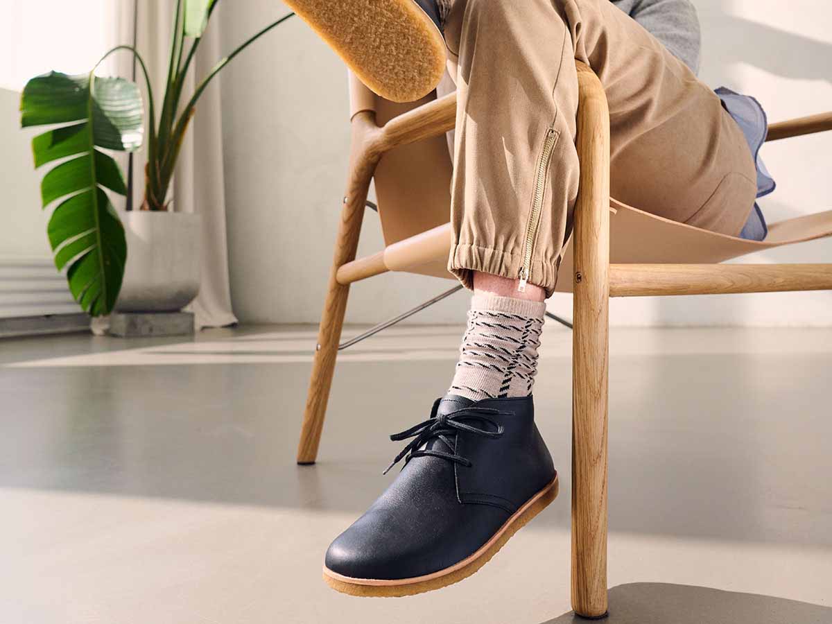 BÄR Schuhe Damenschuhe Freizeitschuhe Honor schwarz Rindnappaleder wasserabweisend Emotionsbild