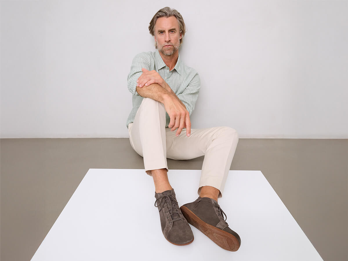 BÄR Schuhe Herrenschuhe Freizeitschuhe Markus graubraun Rindveloursleder Emotionsbild