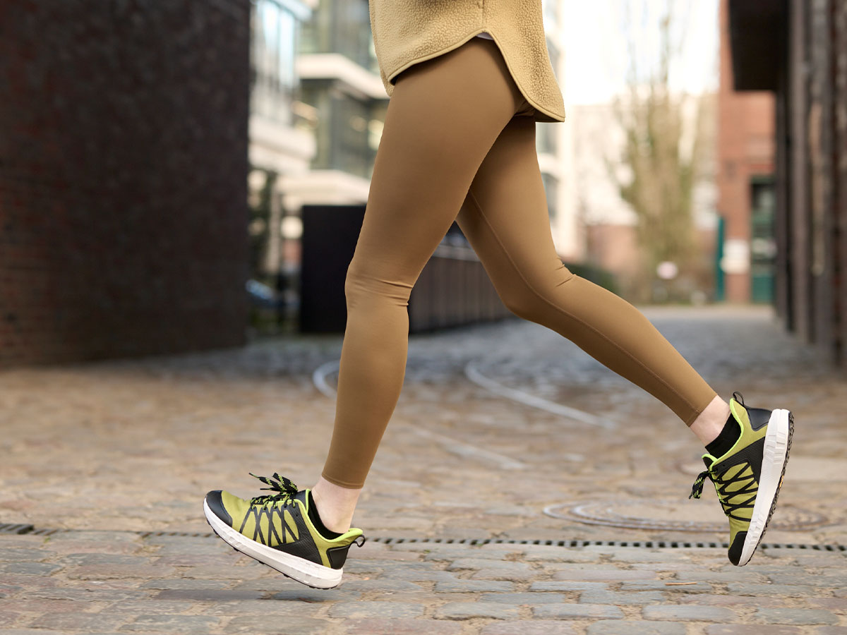 BÄR Schuhe Unisexschuhe Sport Flow Motion schwarz Textil Emotionsbild