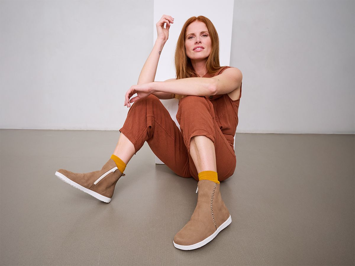 BÄR Schuhe Damenschuhe Freizeitschuhe Eloise jeans Kalbveloursleder Emotionsbild