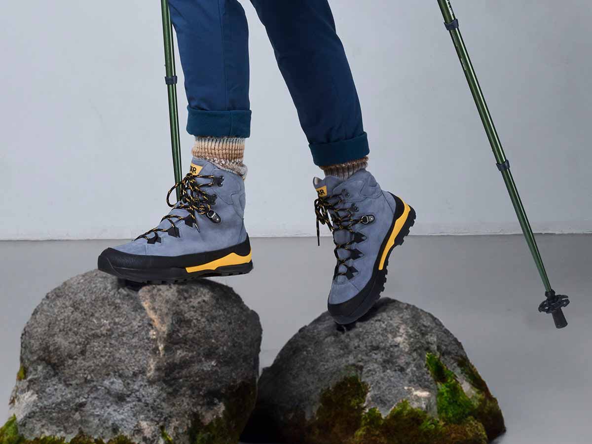 BÄR Schuhe Damenschuhe Wanderstiefel Bergkomfort Wanderstiefel 2.0 dunkelgrau terracare® Rindnubuk wasserabweisend Emotionsbild